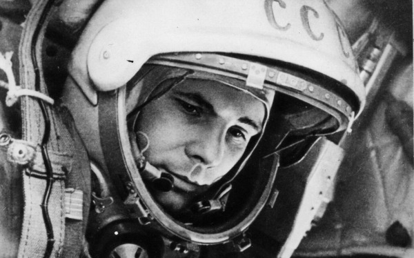 Бросок рыси. Как Юрий Гагарин успел застрелить свою смерть Бросок рыси. Как Юрий Гагарин успел застрелить свою смерть